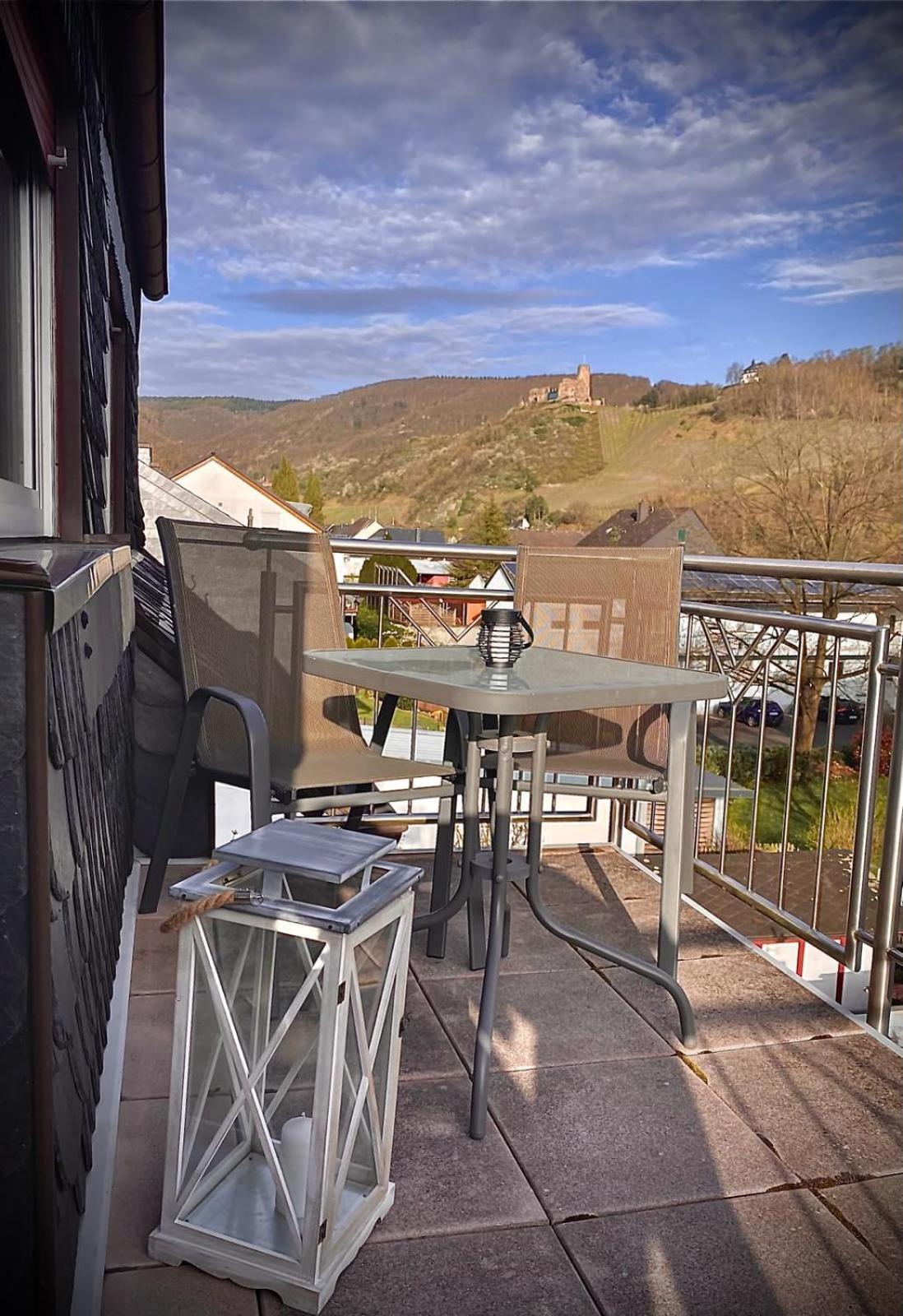 Ferienwohnung Sonnen - Terrasse Bernkastel-Kues Exterior foto